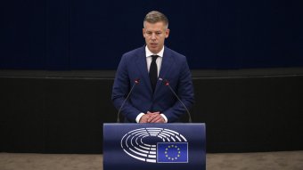 Nem adja ki az uniós törvényhozás a DK és a Tisza Párt elnökét a magyar igazságszolgáltatásnak