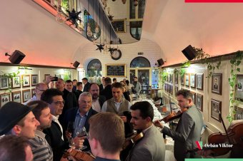 „Nem megyünk mi innen el!” – Kolozsvárról posztolt Orbán Viktor