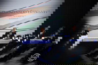 Orbán Viktor: alapvető kérdés most a magyarság számára, hogy háború vagy béke lesz Európában