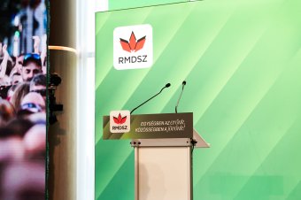 Nem tartja „elegánsnak” az RMDSZ, hogy feljelentették Magyar Péternél
