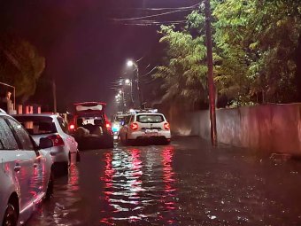 Vörös viharriasztás: Száznál is több településen kellett bevetni a katasztrófavédelem munkatársait