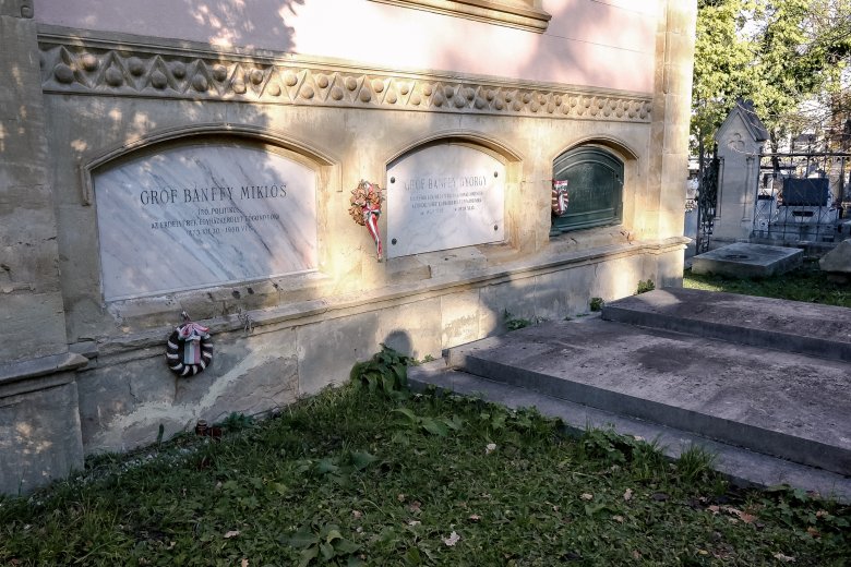 Megmentheti a történelmi személyiségek síremlékeit az RMDSZ-es törvénytervezet, csak kedvező politikai széljárásra várnak