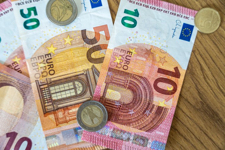 Ukrajna támogatása: az EU jóváhagyta az ötödik, 1,8 milliárd eurós részlet kifizetését