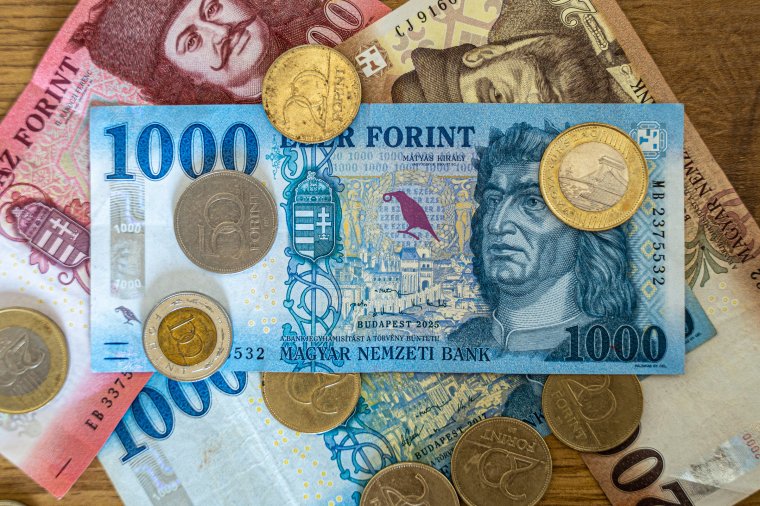 Hárommillió forintot csaltak ki egy idős magyar nőtől romániai szélhámosok