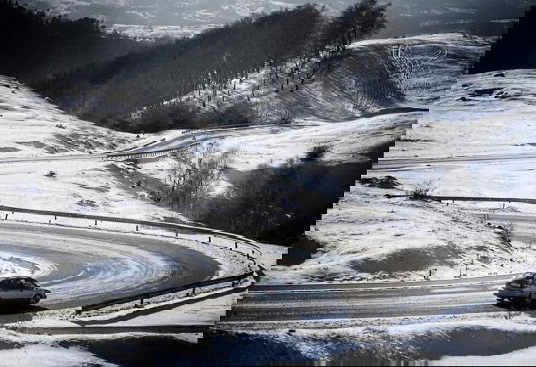 Nyílt levélben kérik a Transalpina út megnyitását a turisták, szállás- és sípályaüzemeltetők