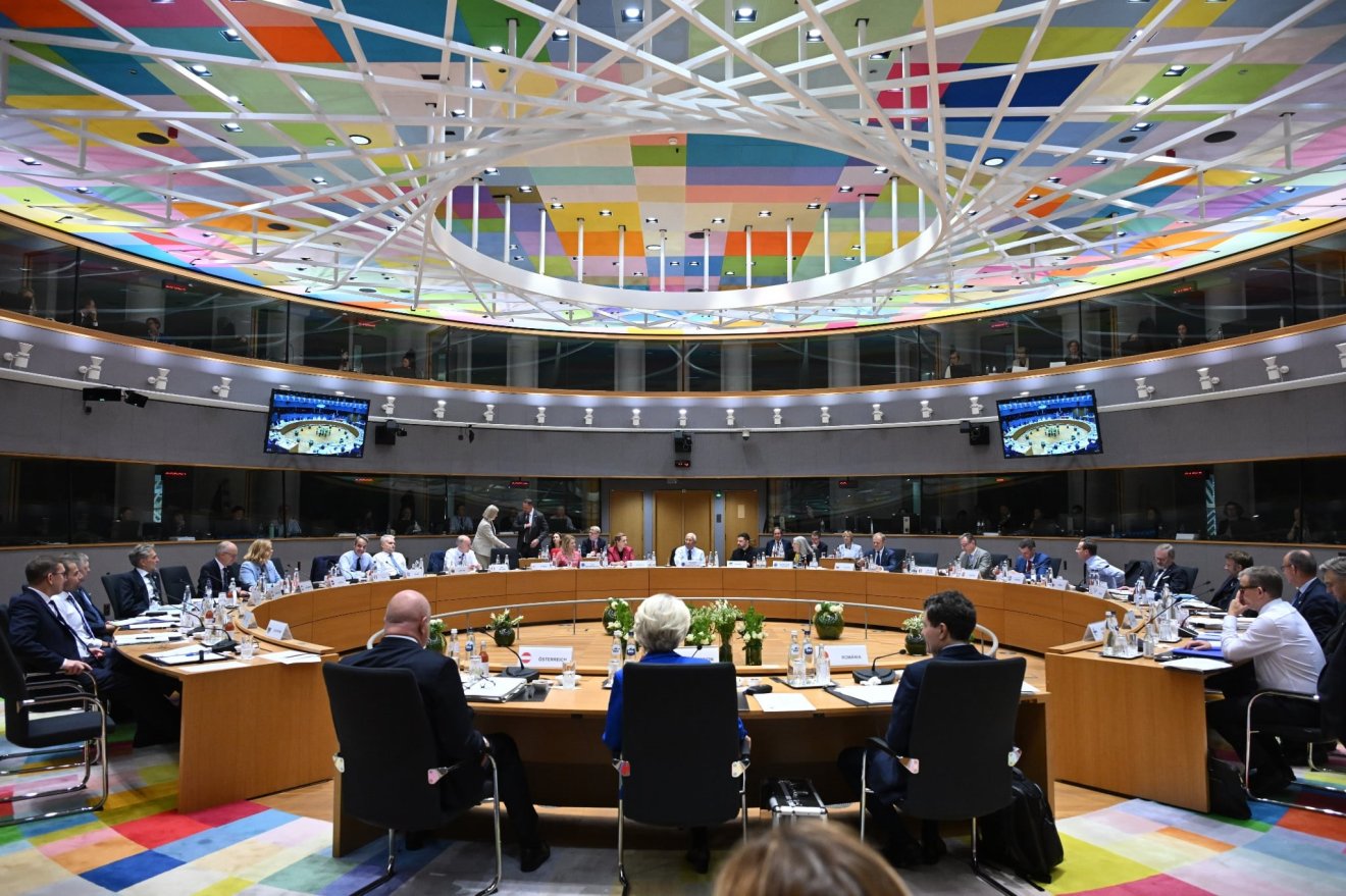 EU