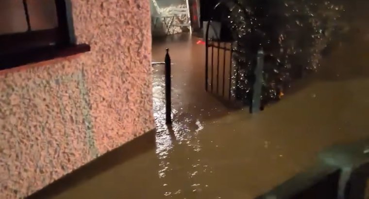 Letarolta Nyugat-Európát a Claudia vihar, többen meghaltak