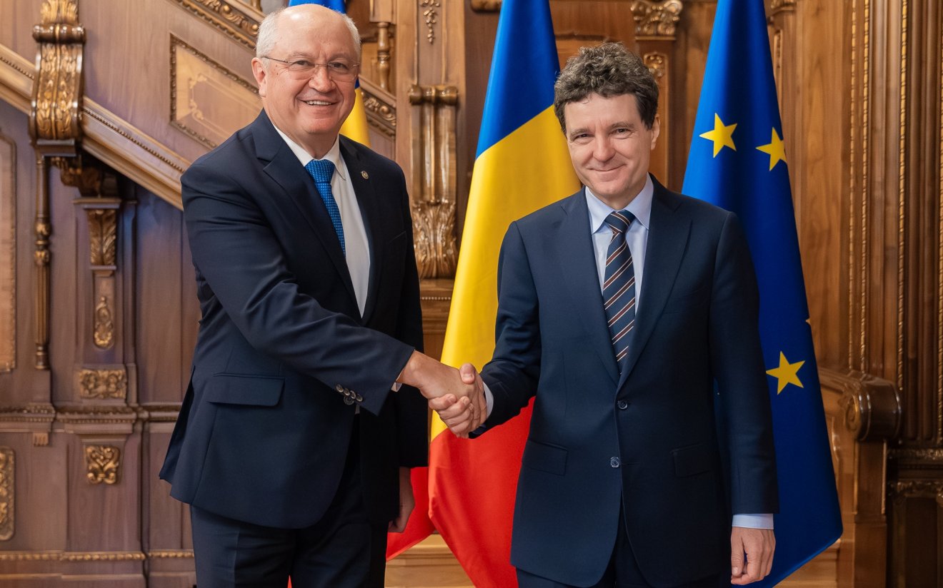 Nicușor Dan államelnök csütörtök reggel fogadta a Cotroceni-palotába Alexandru Munteanut, a Moldovai Köztársaság hivatalos látogatásra érkező kormányfőjét