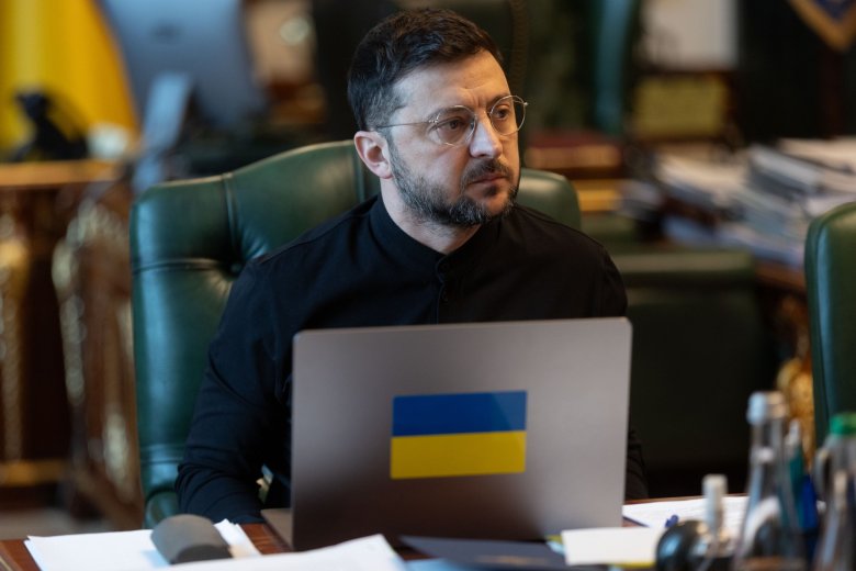 Zelenszkij konkrét EU-csatlakozási dátumot akar, Amerikában lehet háromoldalú tárgyalás a szabad gazdasági övezetről