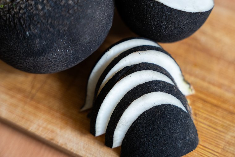 Fekete retek: nemcsak mézzel, népi gyógyszerként, hanem  többféleképpen is elkészíthető