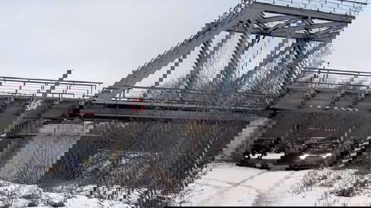 Moszkva: lelőttek két férfit, akik az ukrán titkosszolgálat megbízásából vonat kisiklatására készültek