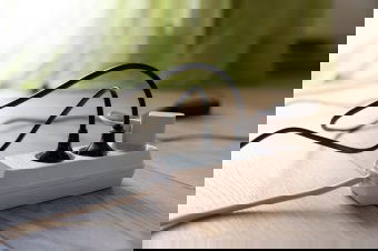 Több mint 60 százalékkal nőtt a villanyáram ára egy év alatt