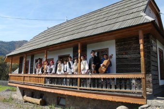 Miből és hogyan készül a gardon? Tankó Előd gyimesi népi hangszerkészítővel beszélgettünk