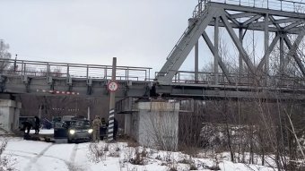 Moszkva: lelőttek két férfit, akik az ukrán titkosszolgálat megbízásából vonat kisiklatására készültek