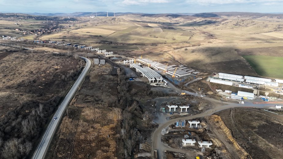 Polgári és katonai felhasználású autópálya épül Moldvában uniós pénzből