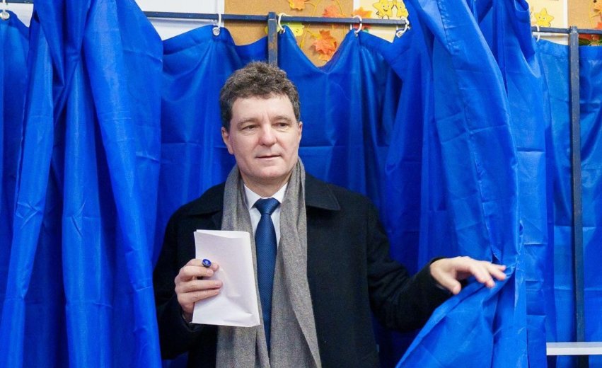 Nicușor Dan a Nyugathoz tartozó Romániára és egy feddhetetlen jelöltre szavazott Bukarestben