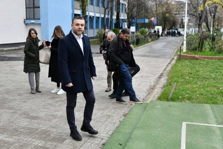 Exit poll: Ciprian Ciucu lehet Bukarest új főpolgármestere