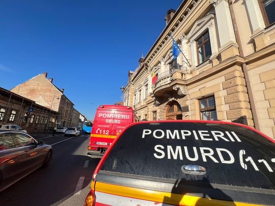 Gázszag miatt több mint ezer személyt evakuáltak Szebenben, egy iskola is érintett