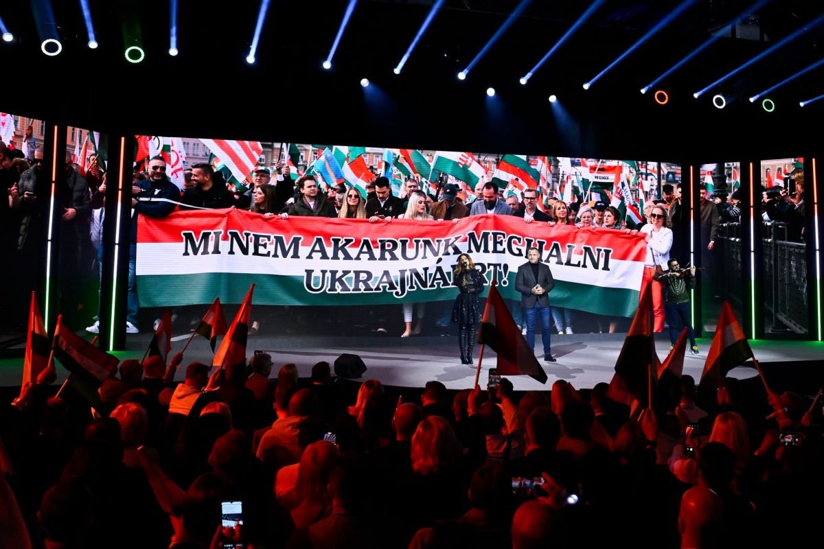 Egyértelmű üzenet &bullet;  Fotó: Facebook/Fidesz