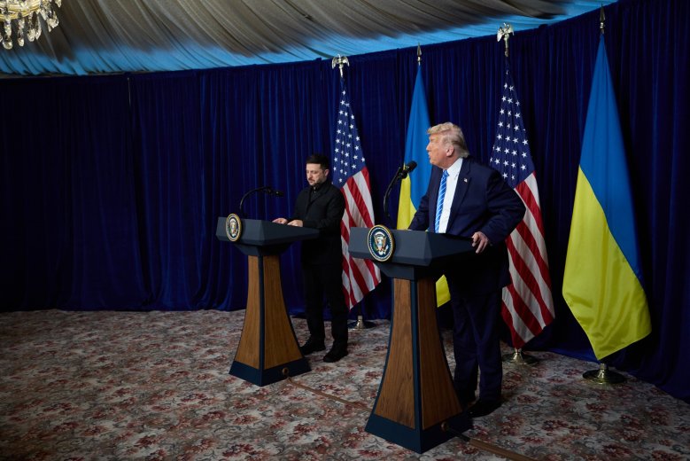Trump „leváltaná” Zelenszkijt, egyre feszültebb az amerikai-ukrán viszony