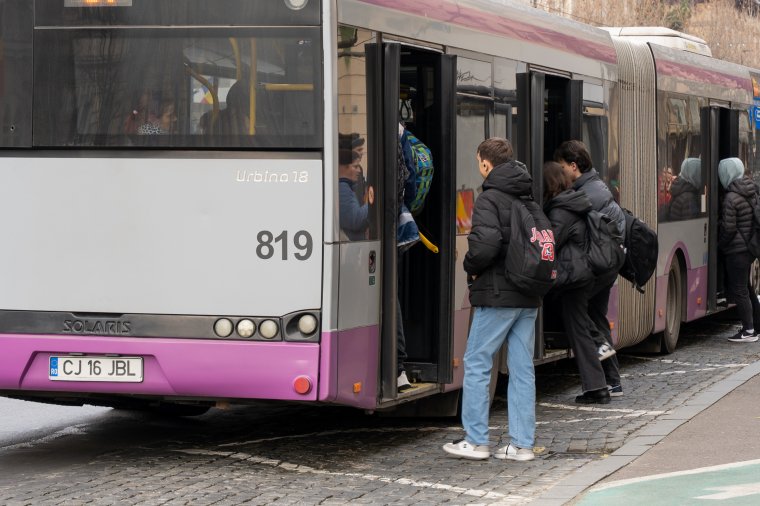 Kolozsvári magyarellenesség: állásfoglalást vár Emil Boctól  és az U-tól a Mikó Imre Jogvédelmi Szolgálat