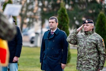 A védelmi miniszter nem akar atomfegyvereket Romániában