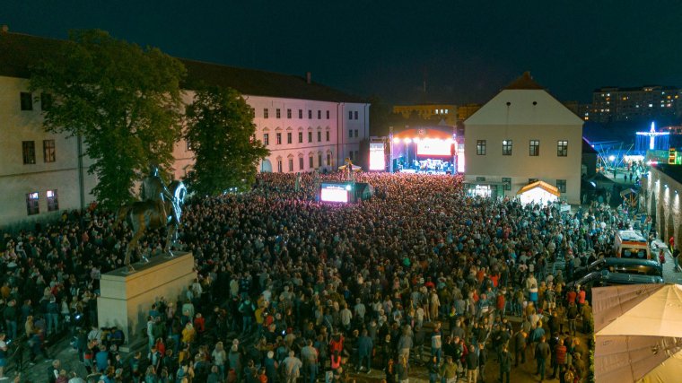 Élettel és kulturális sokszínűséggel tölti meg Nagyváradot a Festum Varadinum