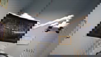 100 ezer lejre bírságolták, és felfüggesztették a bukaresti fogászat tevékenységét, ahol meghalt egy 2 éves kislány