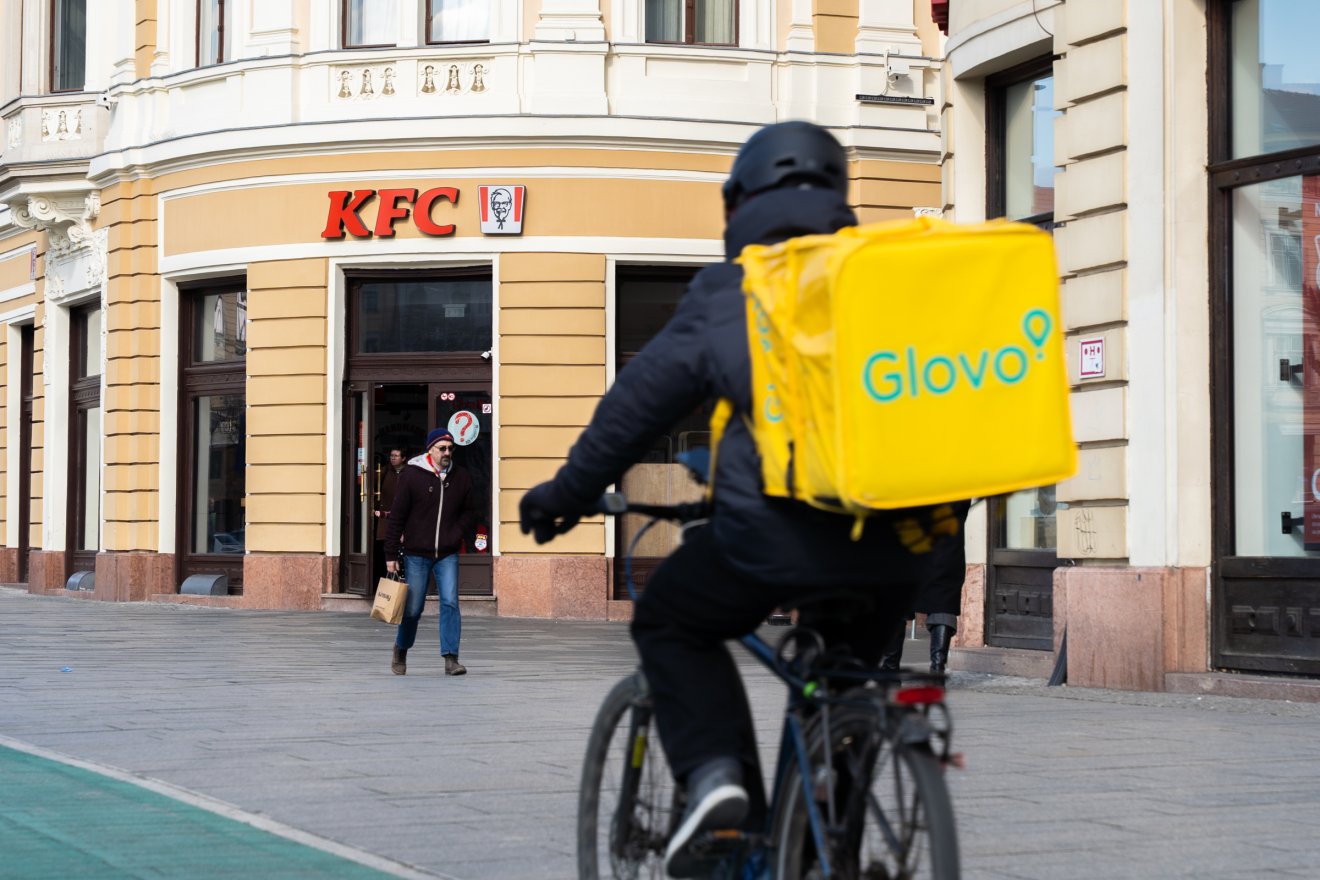 Ázsiai vendégmunkások Romániában: mennyivel keresnek jobban, mint otthon?