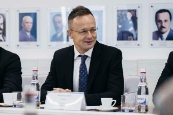 Szijjártó Péter: Magyarország romániai forrásokkal bővítené energiamixét