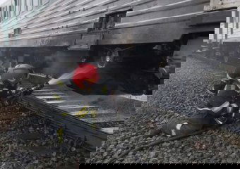 Tűzesetekkel indult a reggel: kiégett egy mikrobusz és kigyulladt egy motorvonat