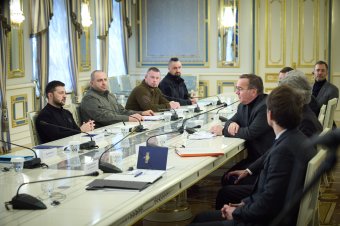 Németország hárommilliárd eurós katonai segéllyel támogatja a szorult helyzetben levő Ukrajnát