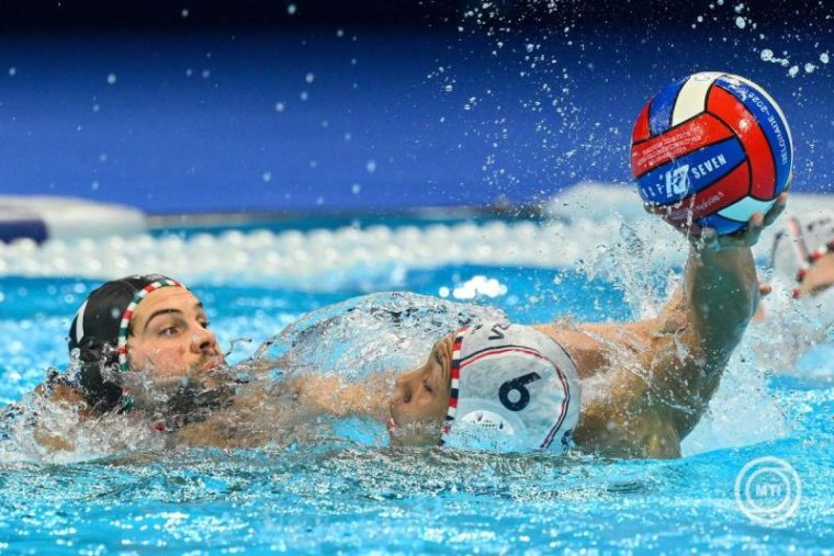 A franciák legyőzésével rajtolt a magyar válogatott