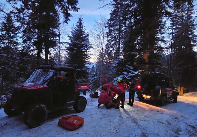 Több mint 70 métert zuhant egy ATV-s turista a Baj-hegységben