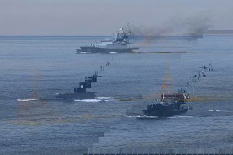 Orosz felségjelű tankerhajót fogtak el az amerikaiak, Moszkva tengeralattjárót küldött a védelmére