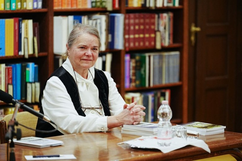 Nemzete és szülőföldje szeretete köszön vissza a munkáiban – Brittich Erzsébet, Simonyifalva sokoldalú művésze