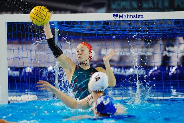 Vízilabda: a fiúkhoz hasonlóan a lányok is a görögökön keresztül jutottak Eb-döntőbe