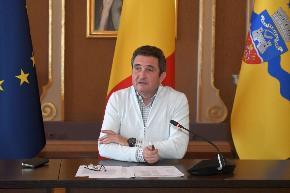 Călin Bibarț aradi polgármester a város valamennyi lakója számára ingyenessé tenné a tömegközlekedést &bullet;  Fotó: Aradi Polgármesteri Hivatal