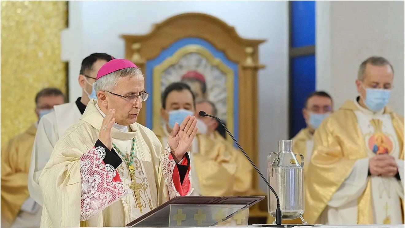 &bullet;  Fotó: Facebook/jászvásári római katolikus püspökség