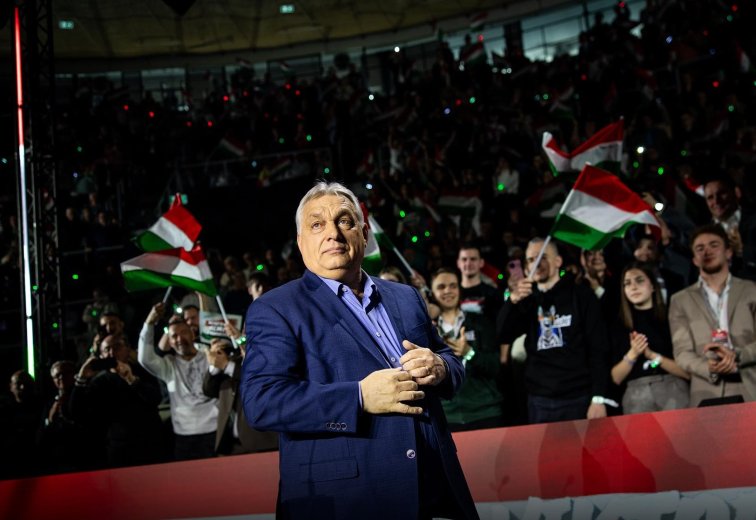 Orbán Viktor: Magyarországnak nem érdeke, hogy ukrán vezénylés alatt 800 ezres hadsereg legyen