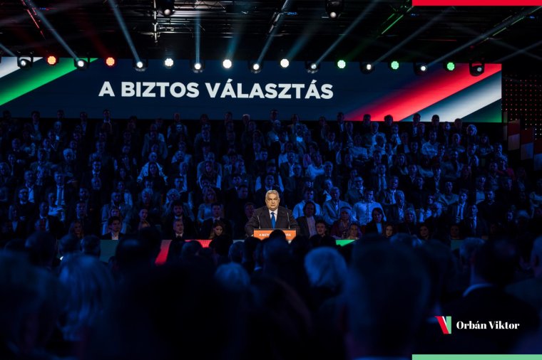 Orbán Viktor szerint Magyarországon a bankárvilág és a brüsszeli elit készül kormányt alakítani