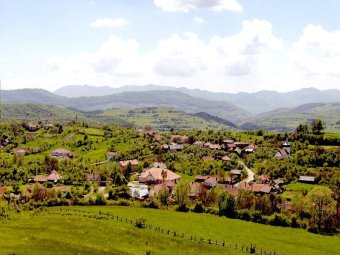 Nincs pénz, sötétség borulhat egy erdélyi község hét falujára