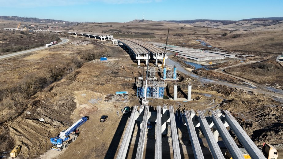 Szinte kész több új szakasz az észak-erdélyi autópályán