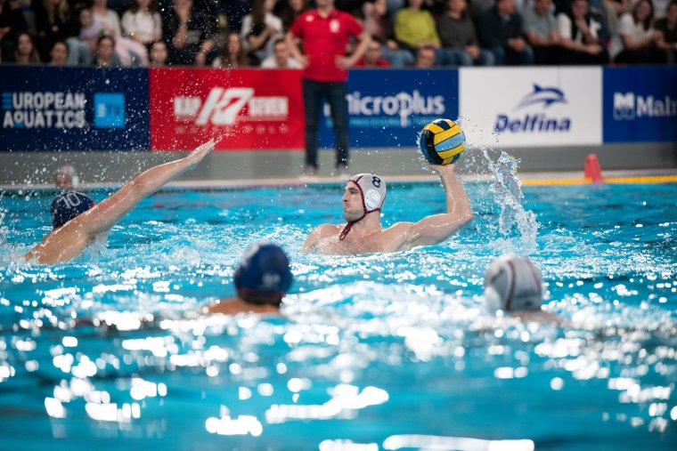 Kétszer örülhettek a nagyváradi vízilabdázók az Eurokupa nyolcaddöntőjének végén