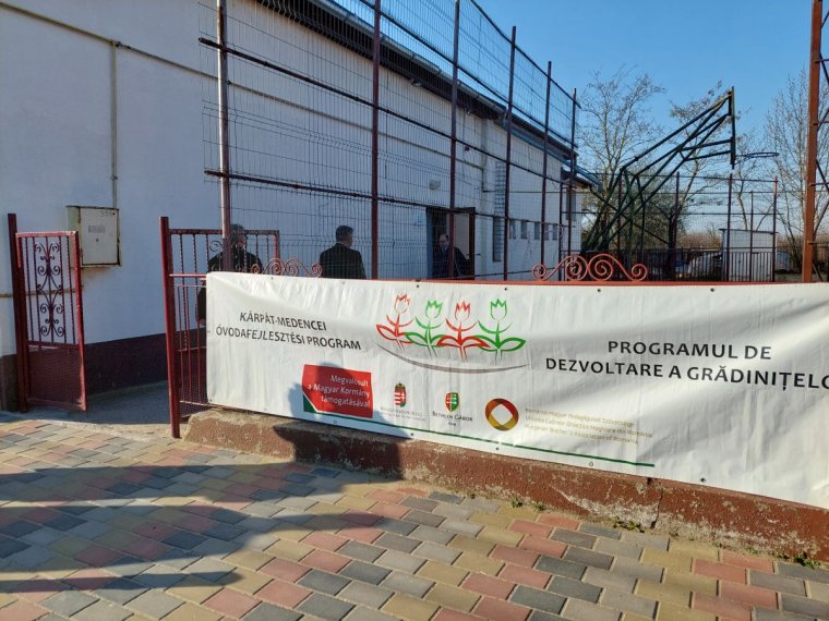 Alapoktól anyanyelven: tízéves a Kárpát-medencei bölcsőde- és óvodaépítési program