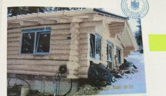 Turistaház a laktanyában, gyanús beszerzések: súlyos rendellenességeket talált a védelmi miniszter