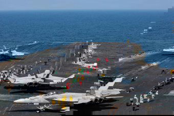 Terrortámadás Texasban, folytatódó amerikai és izraeli csapások Iránban