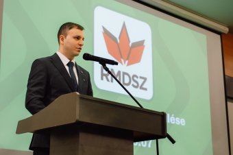 Új elnöke lett a Brassó megyei RMDSZ-nek, a botrányba keveredett Toró Tamás is jelöltette magát