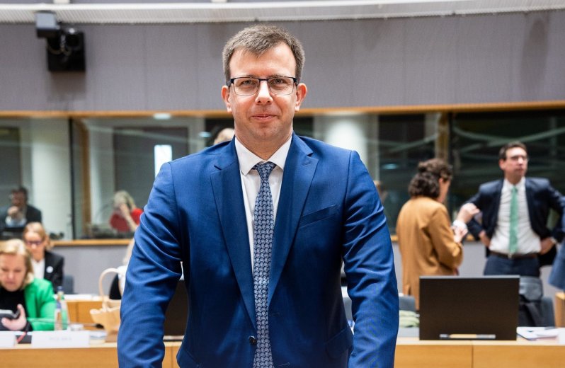 Magyar miniszter: amíg nincs olaj, addig nincs pénz Ukrajna számára