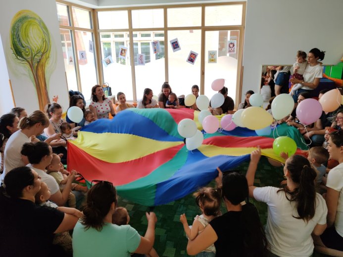 Cseperedő – Két évtizede megtartó közösséget teremt, kíséri a családokat kisgyermekes létük első szakaszában